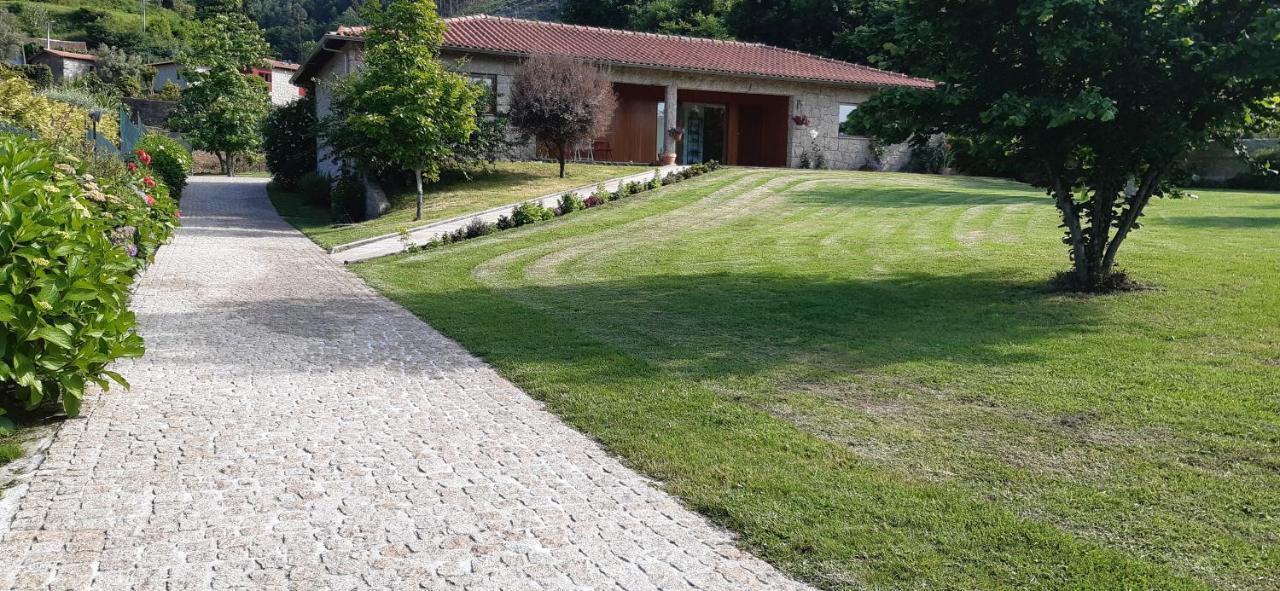 Cottage, Casa do Laranjal - Near Gerês Extérieur photo